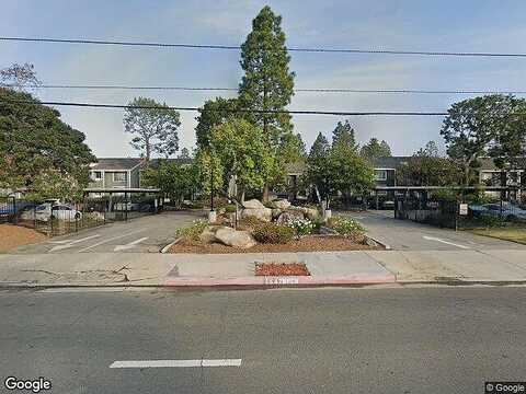 Pine Creek, WILMINGTON, CA 90744