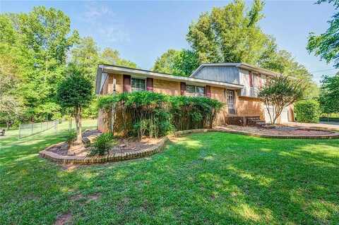 Kings Forest, CONYERS, GA 30013