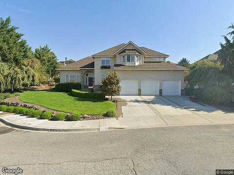 Broadhurst, WENATCHEE, WA 98801