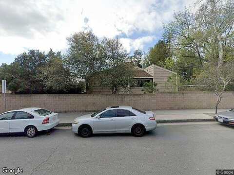 Andrea, NORTHRIDGE, CA 91325