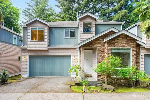 100Th, KIRKLAND, WA 98034