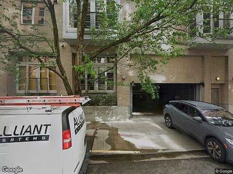 12Th, PORTLAND, OR 97209