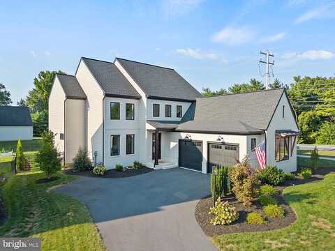 Stonehenge, LITITZ, PA 17543
