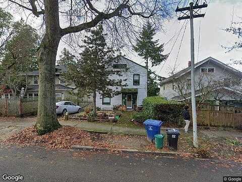 10Th, SEATTLE, WA 98119