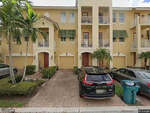 Via Sofia, BOYNTON BEACH, FL 33426