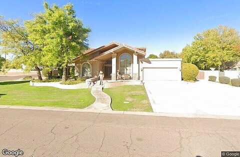 Jeanine, TEMPE, AZ 85284