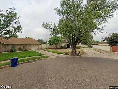 Royale, LAREDO, TX 78041