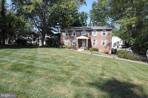 Vale, OAKTON, VA 22124
