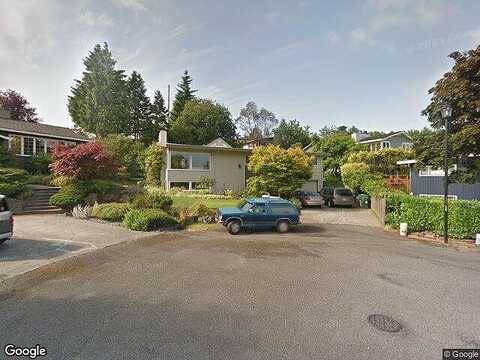 Woodbine, SEATTLE, WA 98177
