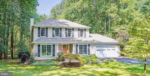 Loran, GREAT FALLS, VA 22066