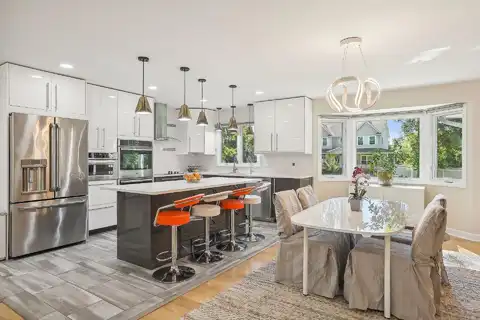 28Th, MINNEAPOLIS, MN 55441