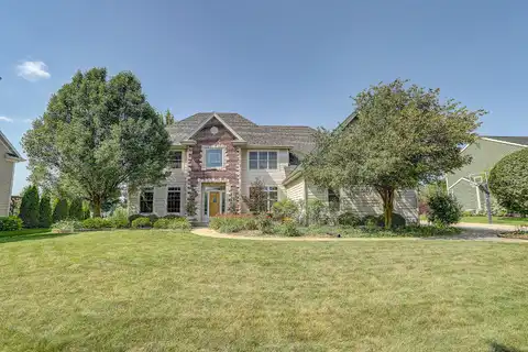 Walnut Way, MENOMONEE FALLS, WI 53051