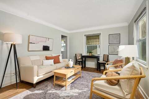 Tatum, SAINT PAUL, MN 55104