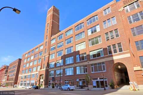 Washington Ave N, Minneapolis, MN 55401