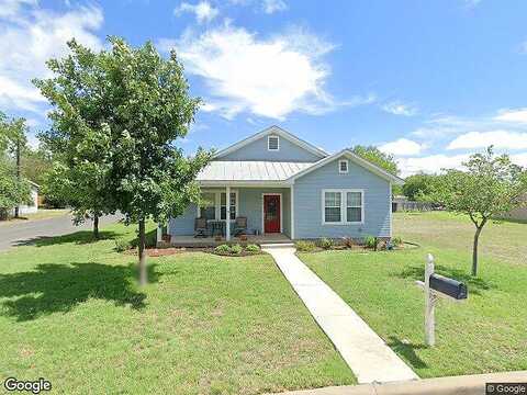 Winfred, FREDERICKSBURG, TX 78624