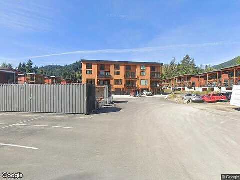 Pass Life, SNOQUALMIE PASS, WA 98068