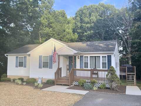 Colonial, EVINGTON, VA 24550