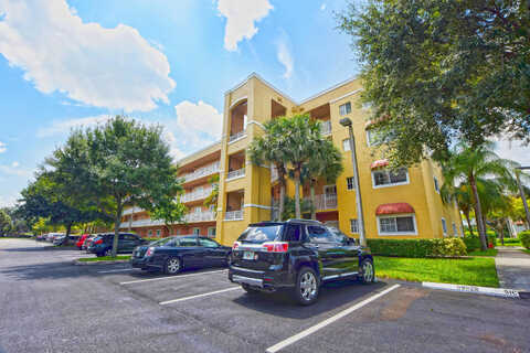 Lucerne Lakes Blvd E, Lake Worth, FL 33467