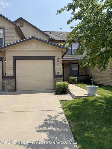 Maroon, NEW CASTLE, CO 81647