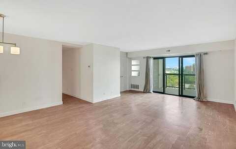 Yoakum Pkwy, Alexandria, VA 22304