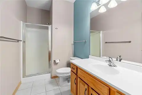 Ellis Ave, Saint Paul, MN 55114