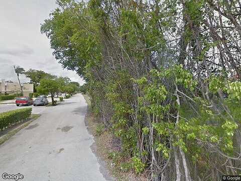 Lindell, DELRAY BEACH, FL 33444