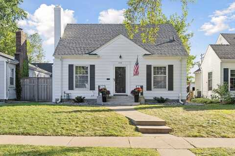 Pinehurst, SAINT PAUL, MN 55116