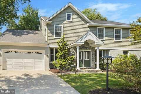 Sutton, ARDMORE, PA 19003