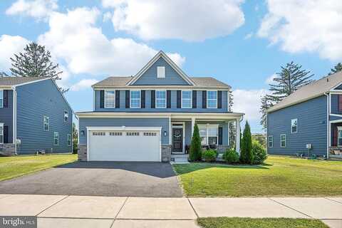 Woodmont, CATASAUQUA, PA 18032