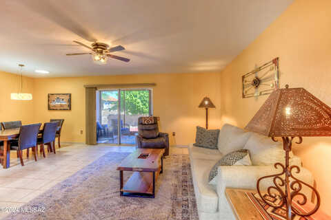 Camino Velasquez, GREEN VALLEY, AZ 85622