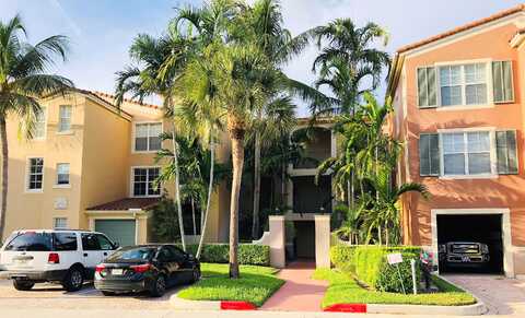 Saint Andrews Pl, Wellington, FL 33414