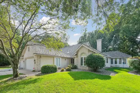 Fawns, EDEN PRAIRIE, MN 55347