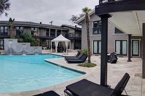 Regal Oaks Dr, Dallas, TX 75230