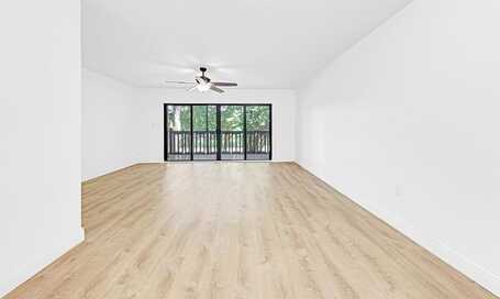 Mockingbird Ln, Plantation, FL 33324