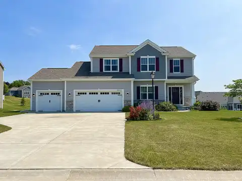 Cloverland, WAUKESHA, WI 53188