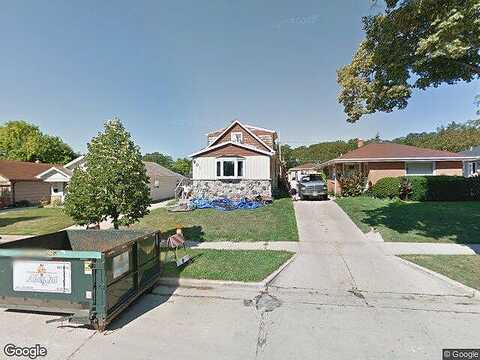 90Th, MILWAUKEE, WI 53214