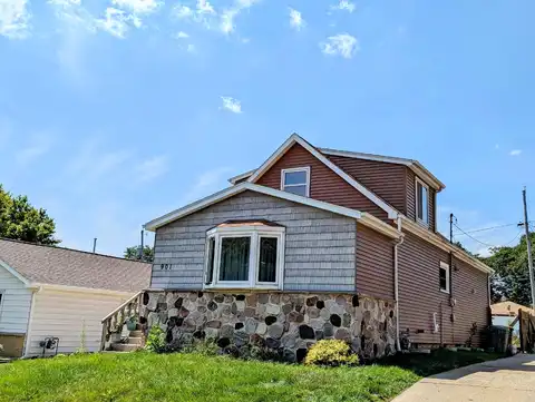 90Th, MILWAUKEE, WI 53214