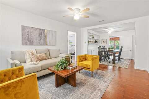 3Rd, GRAND PRAIRIE, TX 75051