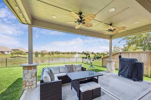 Rue Dela Croix, KATY, TX 77493