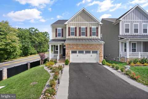 Wood Glen, FAIRFAX, VA 22032