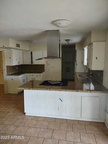 Eva, PHOENIX, AZ 85051