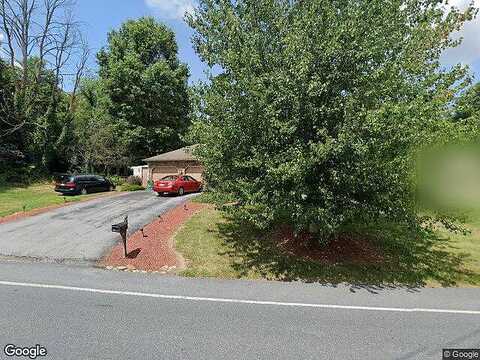 Crooked Hill, HARRISBURG, PA 17110