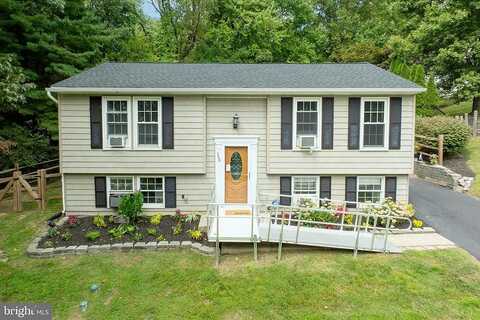 Jennifer, COATESVILLE, PA 19320