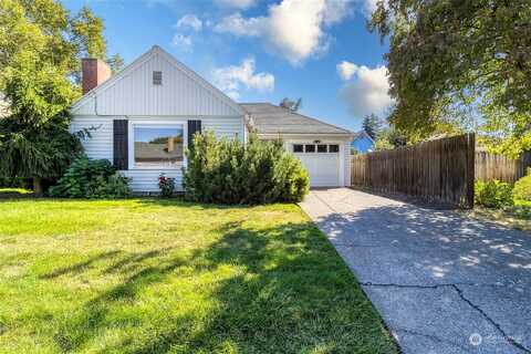 Maple, WALLA WALLA, WA 99362