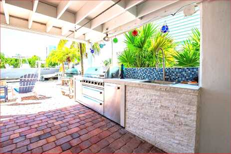 Jamaica, SUMMERLAND KEY, FL 33042