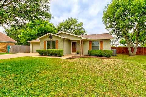 Live Oak, CLEBURNE, TX 76033