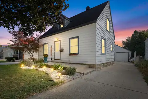 110Th, MILWAUKEE, WI 53214