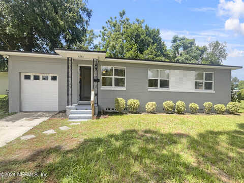 Round Oak, JACKSONVILLE, FL 32277