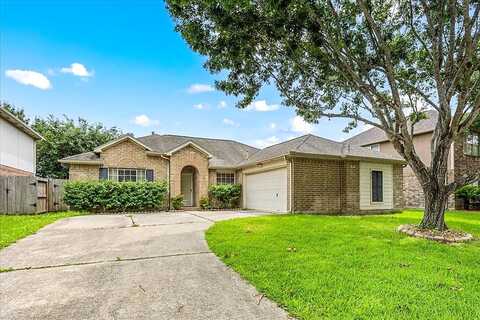 Oak Berry, KEMAH, TX 77565
