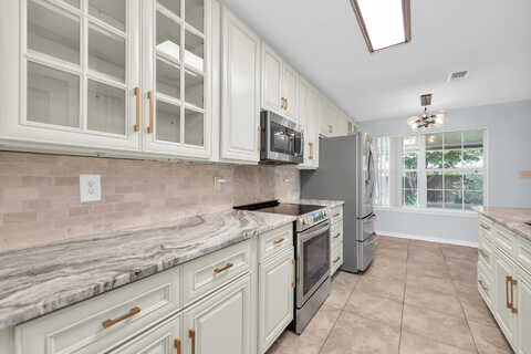Pristine Water, MARY ESTHER, FL 32569